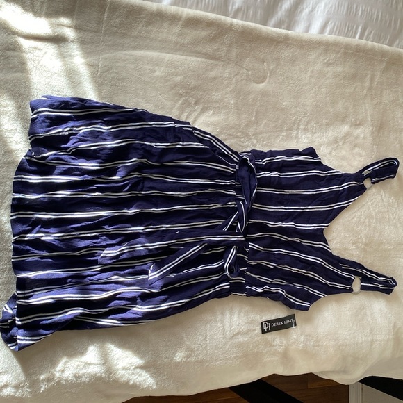 Sundress - Picture 2 of 3